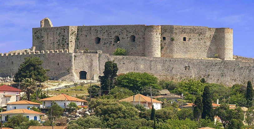 Κυλλήνη: «Πεδίο μάχης» το Κάστρο Χλεμούτσι με φόντο το Φεστιβάλ