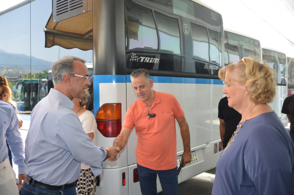 Για ηλεκτρικά λεωφορεία και στην Πάτρα μίλησε ο Σταϊκούρας - «Ξεκλειδώνουμε τη δυνατότητα χρηματοδότησης»