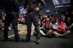 Ισραήλ - Δικαστική μεταρρύθμιση: Διαδηλωτές κατάφεραν να μπουν στη Βουλή