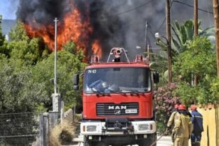 Φωτιά στο Λουτράκι: Σε κατάσταση έκτακτης ανάγκης ο Δήμος για 6 μήνες – Μαίνεται η πυρκαγιά
