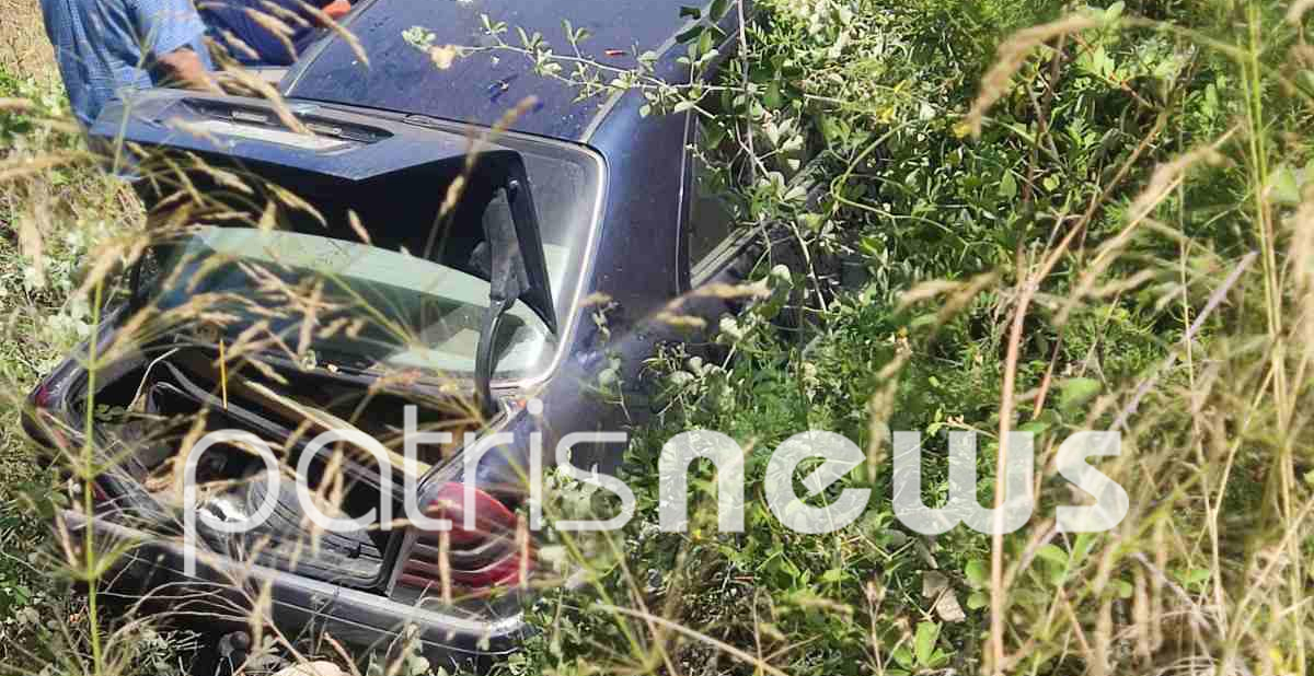 Πηνεία: Αυτοκίνητο έπεσε σε γκρεμό στο Τζαμί - ΦΩΤΟ