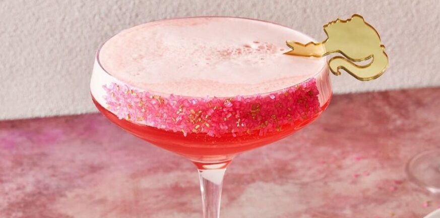 barbie,barbiecore,cocktail