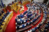 Συμπληρωματικός Προϋπολογισμός: Στη Βουλή 600 εκατομμύρια ευρώ για την κάλυψη αποζημιώσεων και αρωγών