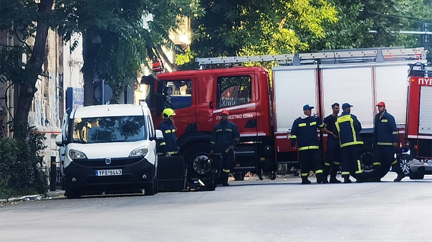 Αθήνα: Δυο οι εκρηκτικοί μηχανισμοί στην Τεκτονική Στοά - Κάλεσαν στο 112 ΦΩΤΟ