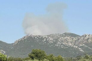Ξέσπασε φωτιά στην Κέρκυρα - Μήνυμα του 112 για εκκένωση οικισμών
