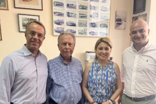 Επίσκεψη Σταϊκούρα-Αλεξοπούλου στην Πάτρα - Ενίσχυση μεταφορών και νέα λεωφορεία