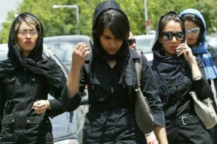 Ιράν: Περιπολίες ξανά για την αστυνομία ηθών - Η κίνηση που θα προκαλέσει χάος