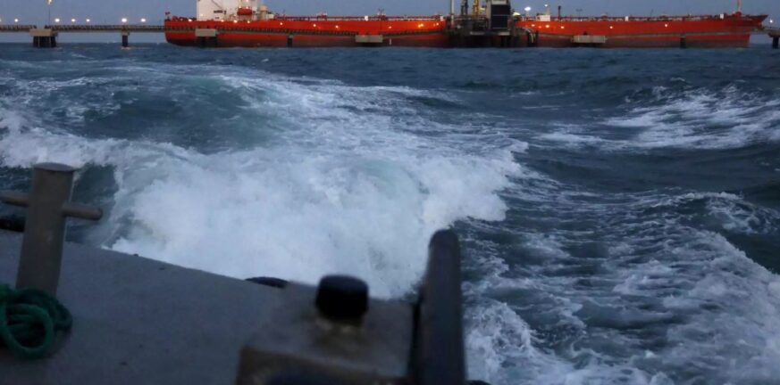 Ένταση στον Κόλπο: Οι Φρουροί της Επανάστασης συνέλαβαν εμπορικό πλοίο