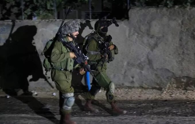 Χαμάς: Έτοιμη να απελευθερώσει σχεδόν 200 ομήρους αν το Ισραήλ σταματήσει τις επιδρομές