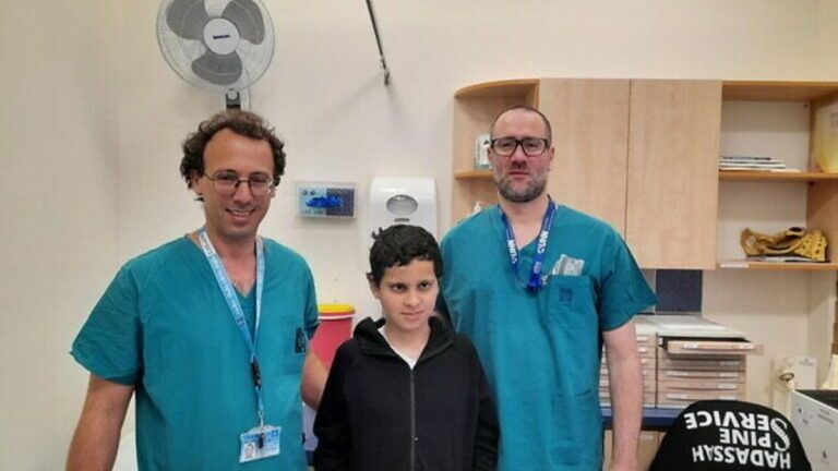 ισράηλ-γιατροί-12χρονος