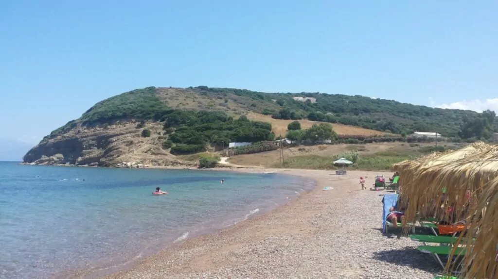 Αχαΐα: 7 παραλίες που αξίζει να ανακαλύψεις αυτό το καλοκαίρι Αχαΐα: 7 παραλίες που αξίζει να ανακαλύψεις αυτό το καλοκαίρι