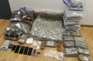 Δύο συλλήψεις για διακίνηση μεγάλων ποσοτήτων ναρκωτικών σε Δυτική Αττική και Πειραιά