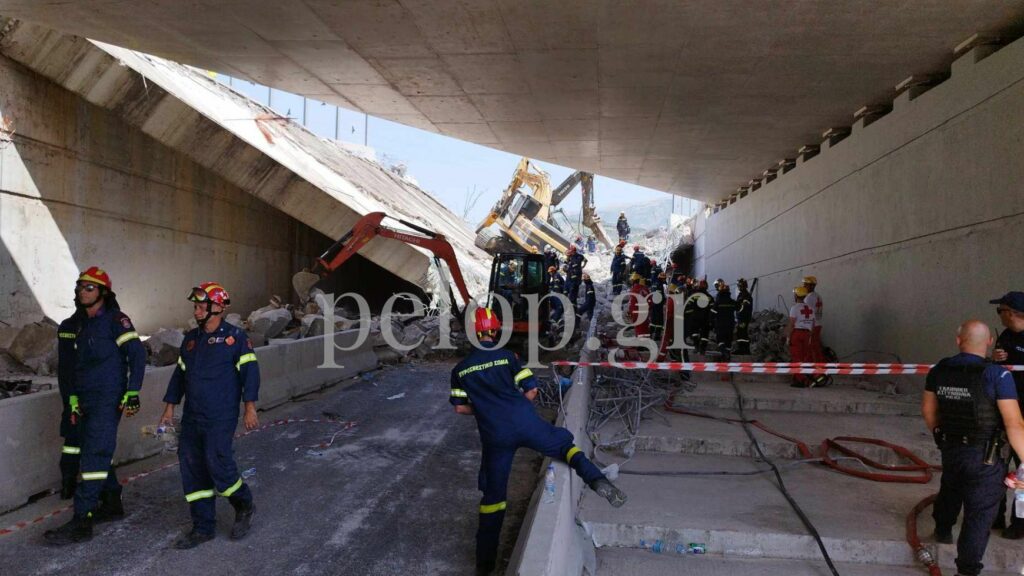 Περιμετρική Πάτρας: 700τμ το τμήμα της γέφυρας που κατέρρευσε - Η 6η ΕΜΑΚ αναζητά εγκλωβισμένους - Μαρτυρίες για 3 αγνοούμενους ΦΩΤΟ