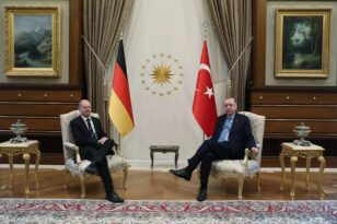 Σύνοδος ΝΑΤΟ: Τετ α τετ Σολτς – Ερντογάν - Στο επίκεντρο οι σχέσεις ΕΕ με την Τουρκία