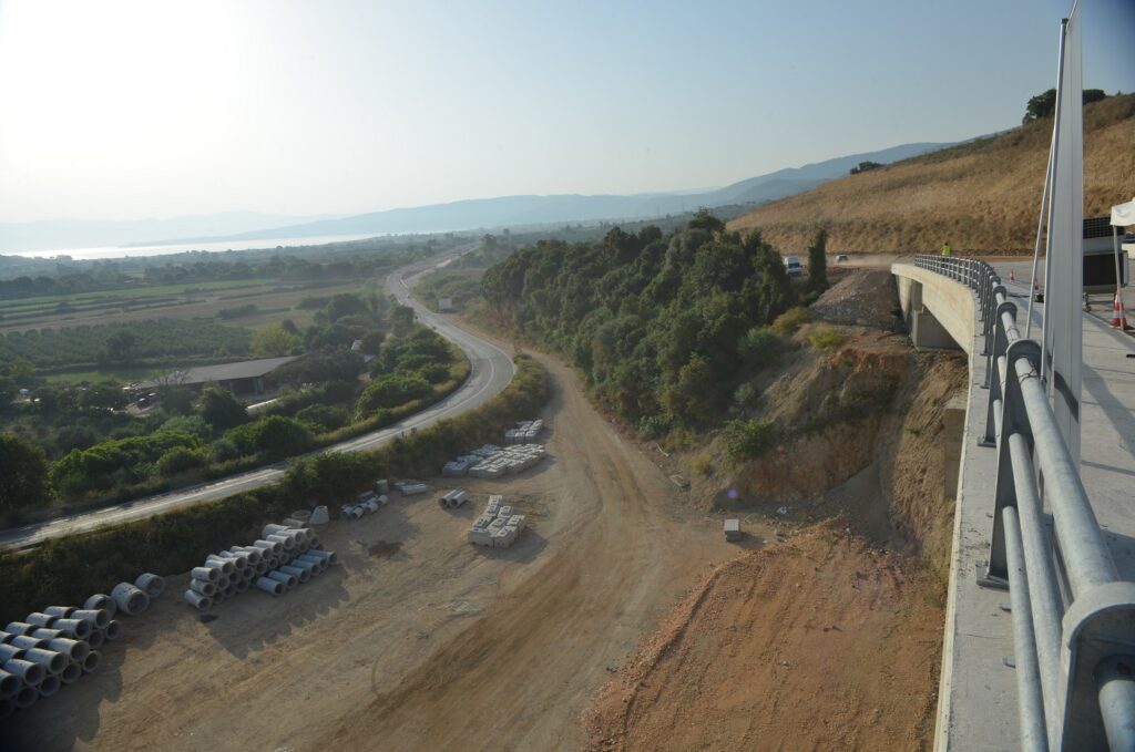 Χρήστος Σταϊκούρας: «Οι νέοι αυτοκινητόδρομοι αλλάζουν τη Δυτική Ελλάδα» - Επισκέψεις σε εργοτάξια σε Αχαΐα και Αιτωλοακαρνανία