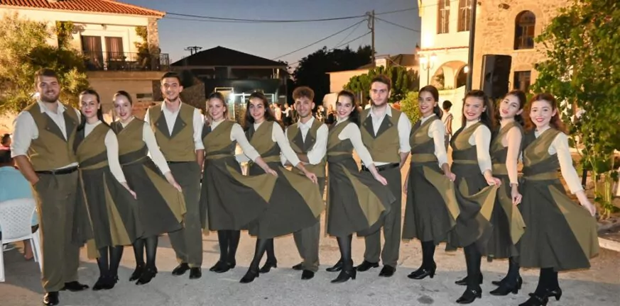 Ερυμάνθεια: Συγκίνησε και ενθουσίασε το Χορευτικό Τμήμα του Δήμου Πατρέων