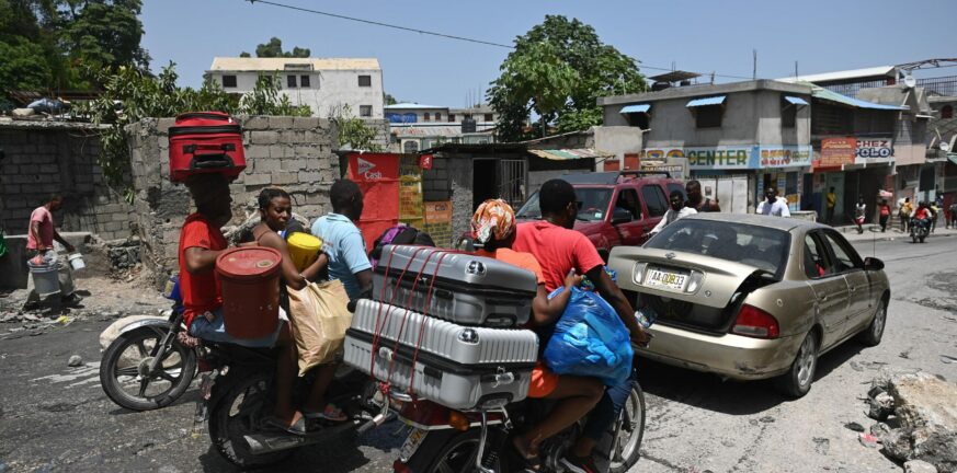 Αϊτή: Χιλιάδες άνθρωποι εγκαταλείπουν τα σπίτια τους για να γλιτώσουν από την βίαιη συμμορία