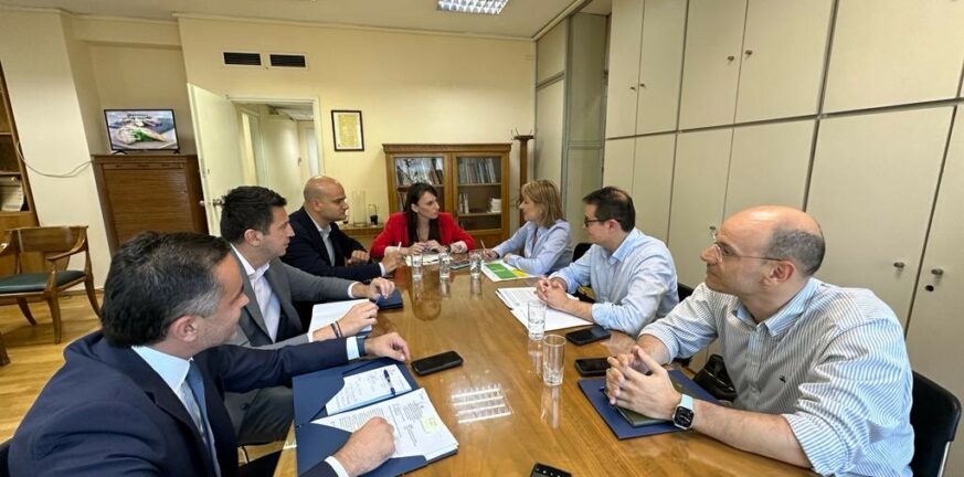 Χριστίνα Αλεξοπούλου: Στο Υπουργείο Εσωτερικών για τις προσλήψεις στους συγκοινωνιακούς φορείς