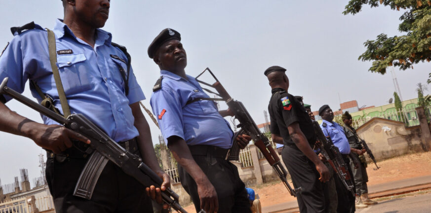 Νιγηρία: Η αστυνομία έκανε έφοδο σε γάμο ομοφυλοφίλων - 67 συλλήψεις