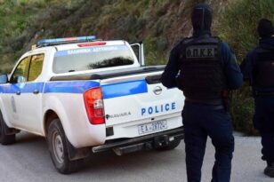 Ασπροβάλτα: Σύλληψη ανήλικου διακινητή - Βρήκαν μετανάστες στο πορτ-μπαγκάζ