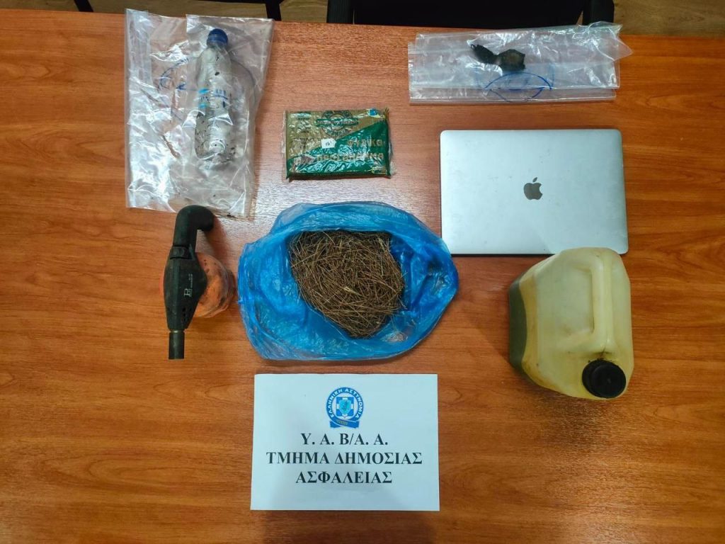 Αυλώνας: Τι βρέθηκε στο σπίτι του 45χρονου που συνελήφθη για εμπρησμό