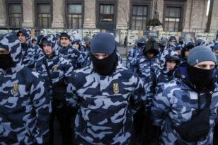 Κίεβο: Το Τάγμα Αζόφ επέστρεψε στην ανατολική Ουκρανία