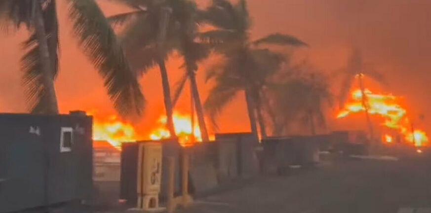 Φωτιές στη Χαβάη: Πηδούσαν στη θάλασσα για να σωθούν - «Καζάνι που βράζει» ο Ειρηνικός - ΒΙΝΤΕΟ