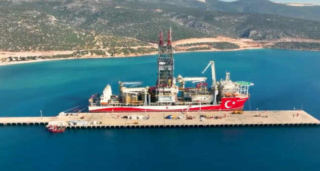 Στην Ανατολική Μεσόγειο βγαίνει το πλωτό γεωτρύπανο Abdulhamid Han της Τουρκίας