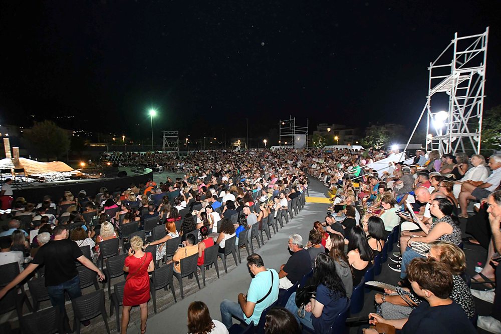 Διεθνές Φεστιβάλ Πάτρας: Το αδιαχώρητο για τη «ΜΗΔΕΙΑ» του Ευριπίδη - ΦΩΤΟ