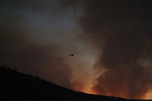 Καλιφόρνια: Συνετρίβη ελικόπτερο πυρόσβεσης – Πιθανή η σύγκρουση στον αέρα