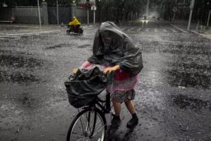 Κίνα: Τουλάχιστον 4 νεκροί και σχεδόν 50 οι αγνοούμενοι από τις σφοδρές καταιγίδες στη Ζιανγιάνγκ