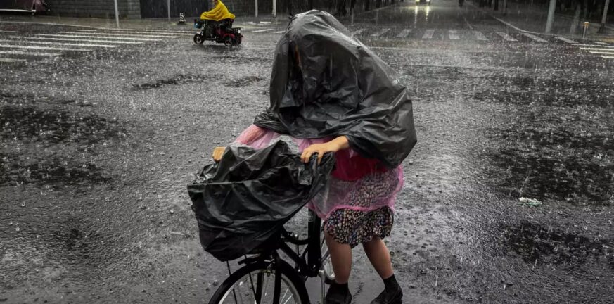 Κίνα: Τουλάχιστον 4 νεκροί και σχεδόν 50 οι αγνοούμενοι από τις σφοδρές καταιγίδες στη Ζιανγιάνγκ