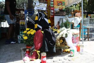 Κηδεία Μιχάλη Κατσουρή: Το αίτημα της οικογένειάς του - Αντί στεφάνων, χρήματα για τον σύλλογο Ελπίδα