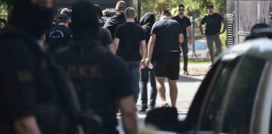 Νέα Φιλαδέλφεια: Προκαλεί ο πρόεδρος της Κροατίας – «Τους σκόρπισαν στις φυλακές για να τους χτυπήσουν και να τους βιάσουν»