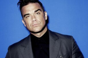 Robbie Williams: Ο διάσημος τραγουδιστής δίνει πολύτιμες αστρολογικές συμβουλές στους ακόλουθούς του - ΦΩΤΟ