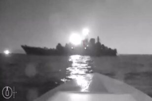 Ρωσία: Δορυφορικές εικόνες από το πλοίο που χτυπήθηκε από ουκρανικό drone
