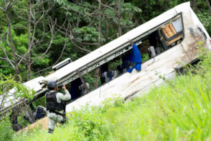 Περού: Λεωφορείο έπεσε σε γκρεμό – Τουλάχιστον δεκατρείς νεκροί, ανάμεσά τους παιδιά