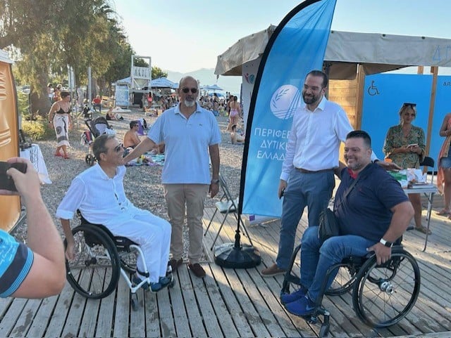 Παραλία Αγίου Βασιλείου: Με επιτυχία η δράση της Περιφέρειας Δ. Ελλάδας «Προσβασιμότητα των ΑμεΑ και δημόσια υγεία»