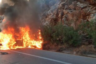 Σουφλί: Όχημα τυλίχτηκε στις φλόγες - Προς δασική έκταση ξέφυγε η πυρκαγιά
