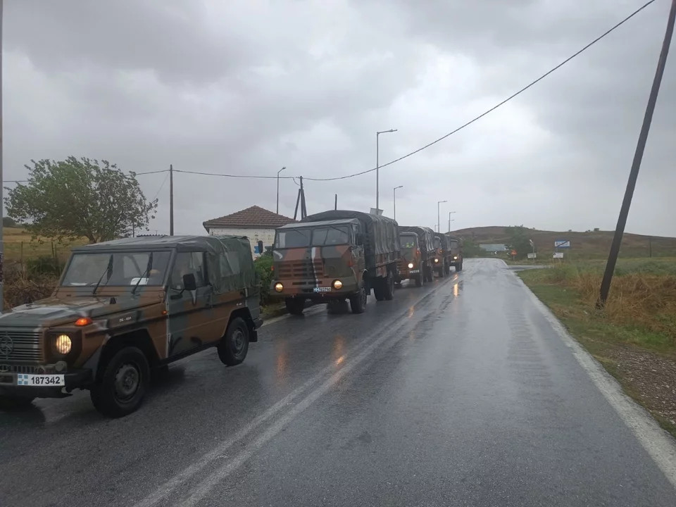 Κακοκαιρία Daniel: Βγαίνει ο στρατός σε Βόλο, Καρδίτσα, Τρίκαλα και Λάρισα - Ενισχύονται οι Ένοπλες Δυνάμεις