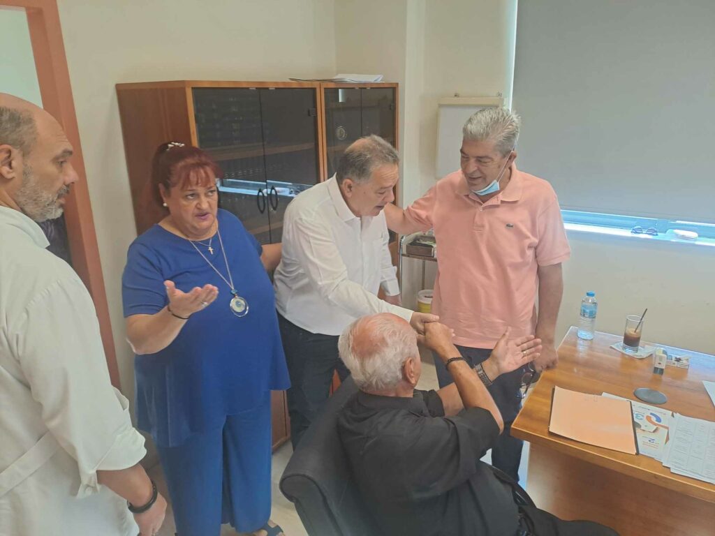 Κώστας Σβόλης: Επίσκεψη στο Κέντρο Υγείας Αγίου Αλεξίου στην Πάτρα - ΦΩΤΟ