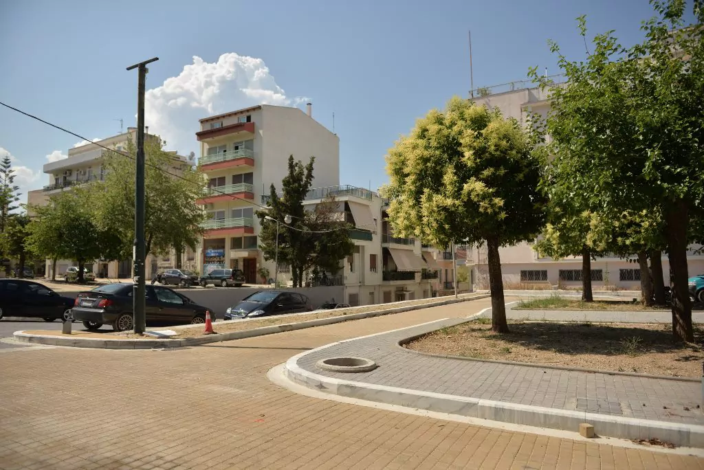 Πάτρα: Η πόλη που ζει σε... δύο ορόφους - Κάτω η κίνηση και ο θόρυβος, πάνω η μνήμη και ένας άλλος ρυθμός ζωής Πάτρα: Η πόλη που ζει σε... δύο ορόφους - Κάτω η κίνηση και ο θόρυβος, πάνω η μνήμη και ένας άλλος ρυθμός ζωής