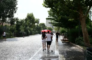 Νέο έκτακτο δελτίο καιρού από την ΕΜΥ – Πώς θα εξελιχθεί η κακοκαιρία μέσα στις επόμενες ώρες