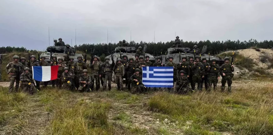 Κοινή στρατιωτική άσκηση μεταξύ Ελλάδας και Γαλλίας – Εντυπωσιακές εικόνες