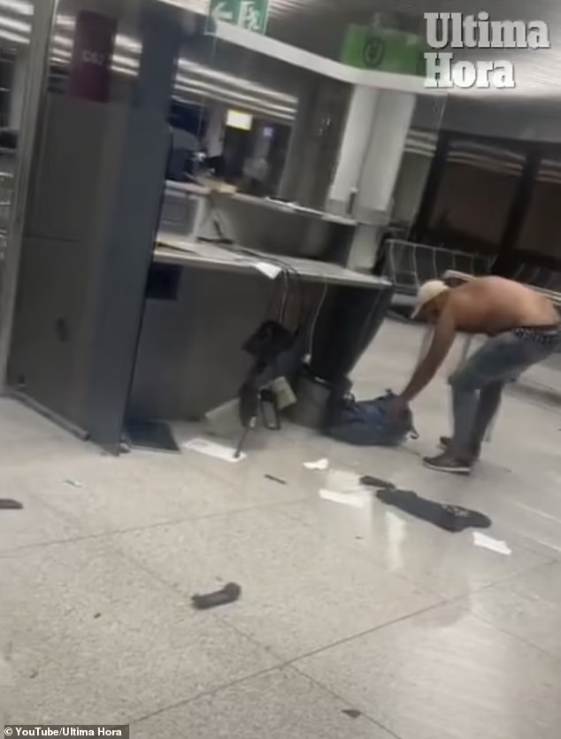 Ισπανία: Επιβάτης προκάλεσε επεισόδιο σε αεροδρόμιο επειδή έχασε την πτήση του ΦΩΤΟ - ΒΙΝΤΕΟ
