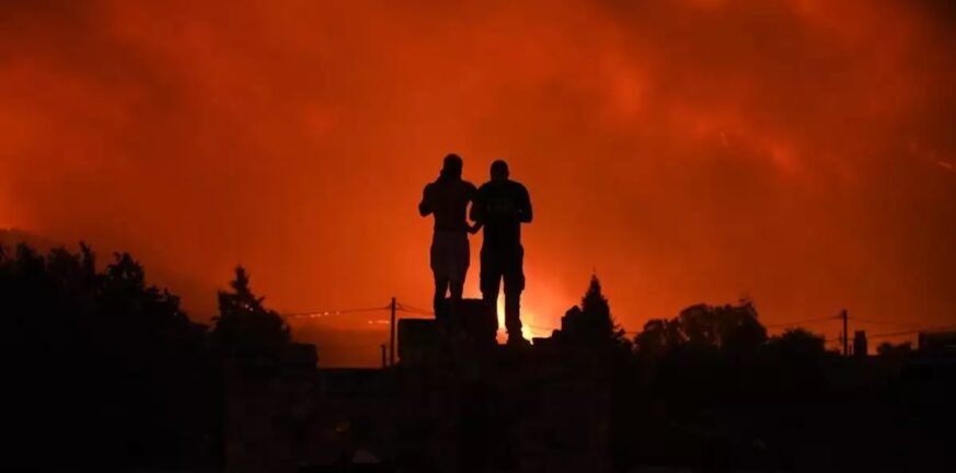 Έβρος: Μαίνεται η πυρκαγιά για 14η ημέρα – Γύρω από το Σουφλί οι φλόγες