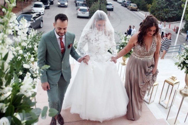 Παντρεύτηκε η πρώην Playmate Βιβή Τσιάμη: Το άλμπουμ του γάμου της με τον Κώστα Παπακωνσταντίνου