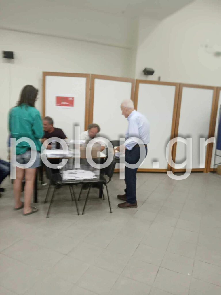 Πάτρα: Γιατί ο Ευάγγελος Φλωράτος πήγε και ψήφισε στις εκλογές του ΣΥΡΙΖΑ - ΦΩΤΟ