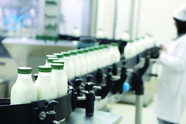 ΙΕΛΚΑ: «Φρένο» στην αύξηση των τιμών στα σουπερμάρκετ σε γάλατα και τυριά