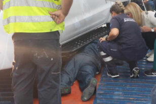 Ηγουμενίτσα: Οδηγός προσπάθησε να μπει σε πλοίο ενώ αναχωρούσε και τραυμάτισε ναυτικό - ΦΩΤΟ
